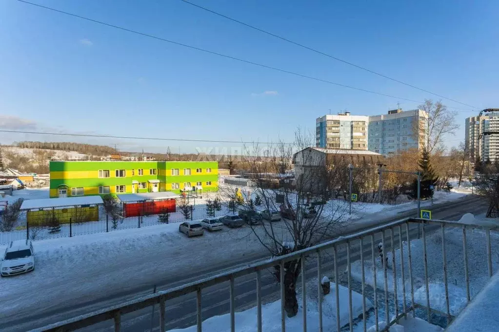 2-к кв. Новосибирская область, Новосибирск ул. Марии Ульяновой, 20а ... - Фото 0