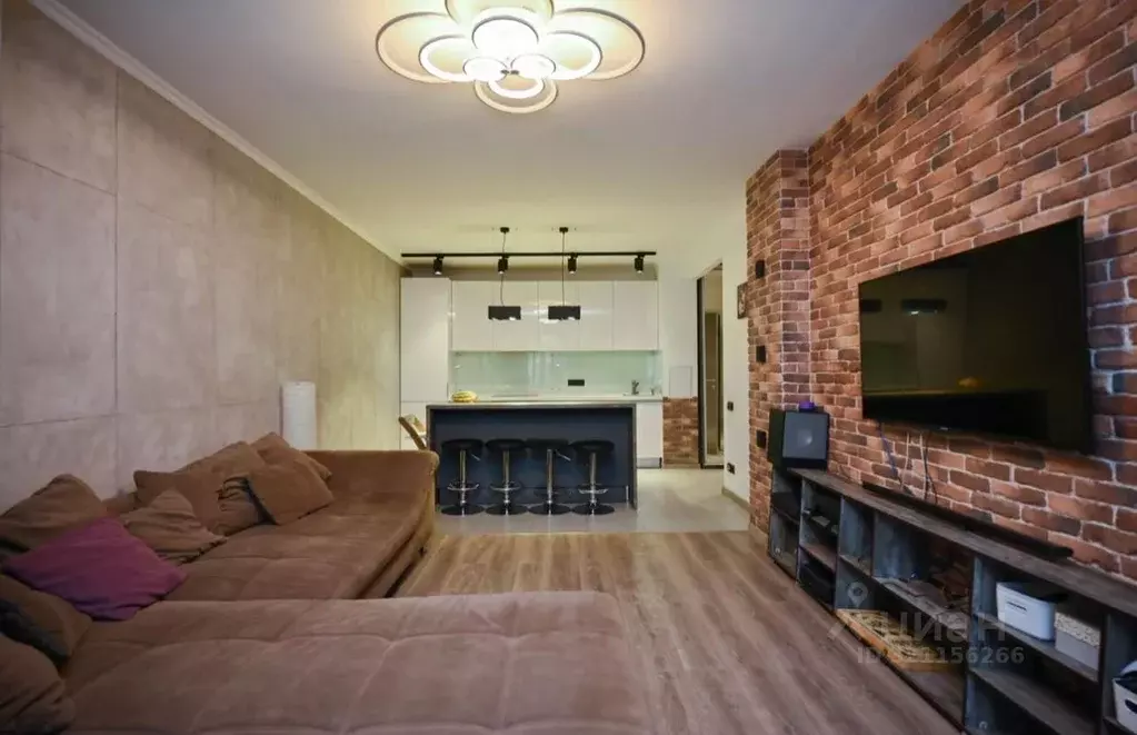 2-к кв. Красноярский край, Красноярск Парусная ул., 10 (73.8 м) - Фото 2