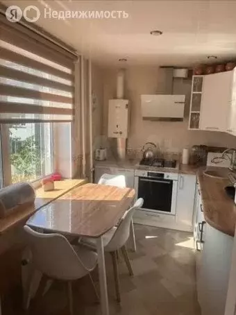 3-комнатная квартира: Ухта, Юбилейная улица, 7 (58 м) - Фото 1