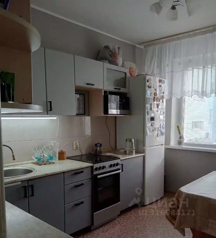 2-к кв. Белгородская область, Старый Оскол Заречье мкр, 6 (48.0 м) - Фото 1