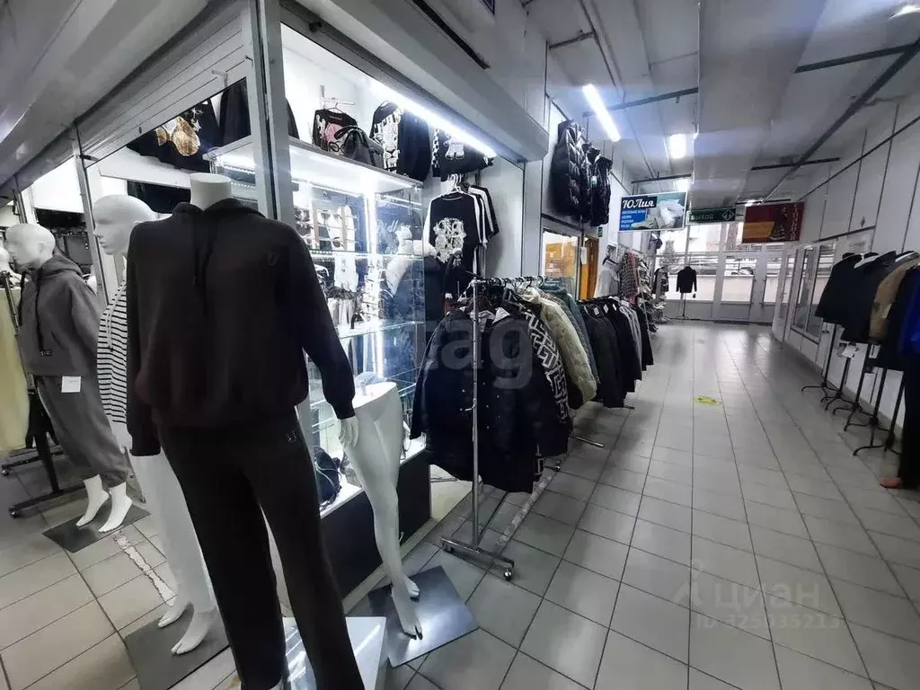 Торговая площадь в Краснодарский край, Геленджик ул. Горького, 19 (16 ... - Фото 1