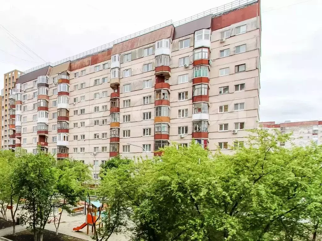 3-комнатная квартира: Тюмень, улица Муравленко, 19 (60 м) - Фото 1