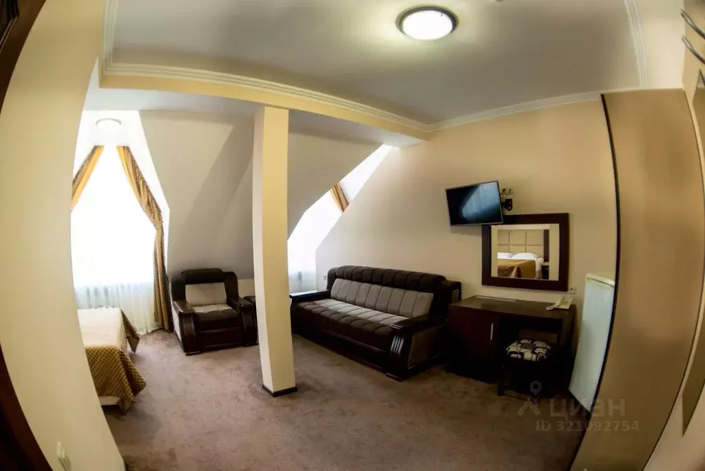 Комната Карачаево-Черкесия, Зеленчукский район, с. Архыз ул. Ленина ... - Фото 2