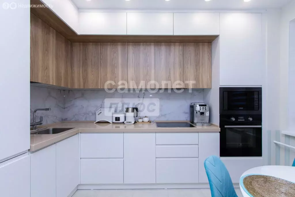 3-комнатная квартира: Томск, улица Лебедева, 41 (65 м) - Фото 1