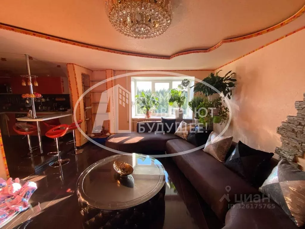 3-к кв. Пермский край, Чусовой ул. 50 лет ВЛКСМ, 2Г (66.1 м) - Фото 1