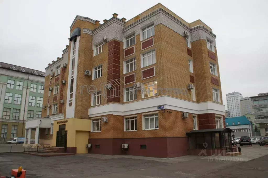 Офис в Татарстан, Казань ул. Хади Такташа, 1 (170.0 м) - Фото 0