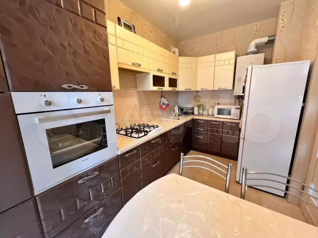 Квартира-студия, 31,9 м, 1/3 эт. - Фото 0