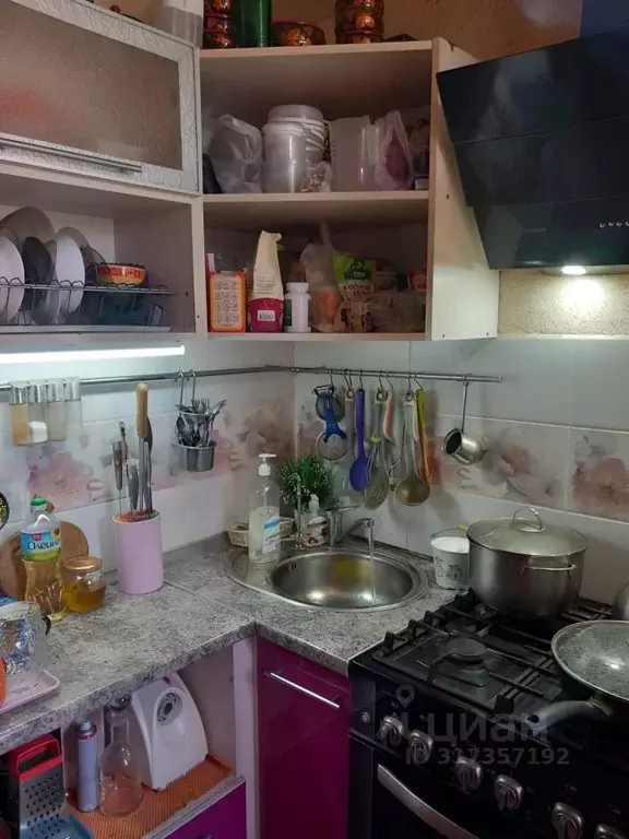 2-к кв. Волгоградская область, Волгоград Удмуртская ул., 103 (45.3 м) - Фото 0