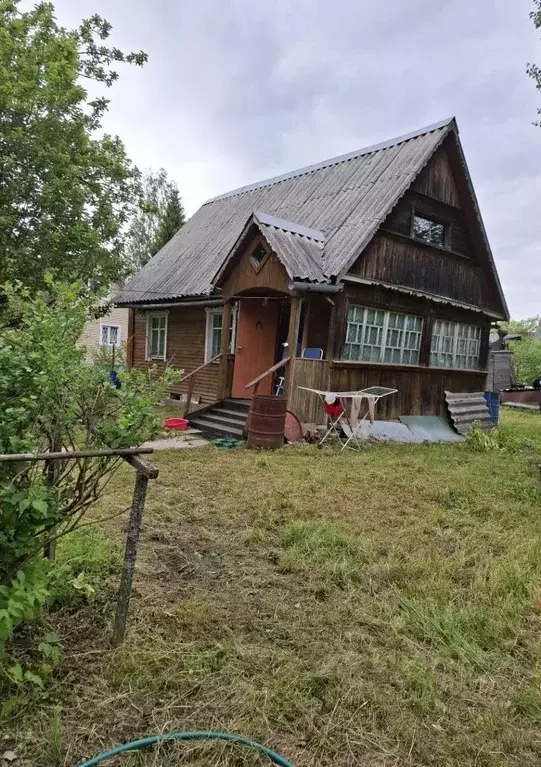 Дом в Ленинградская область, Гатчинский район, Новинка садоводческий ... - Фото 0