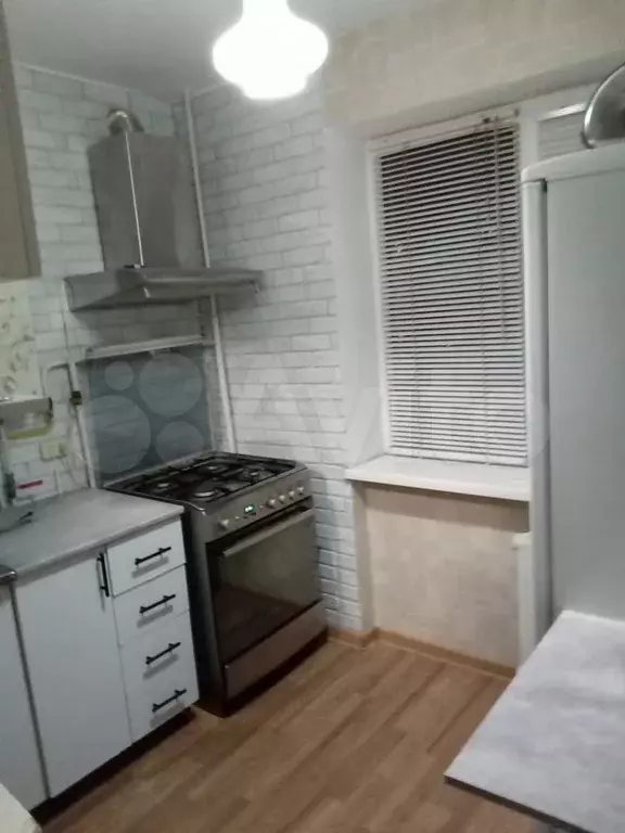 5-к. квартира, 45 м, 4/5 эт. - Фото 0