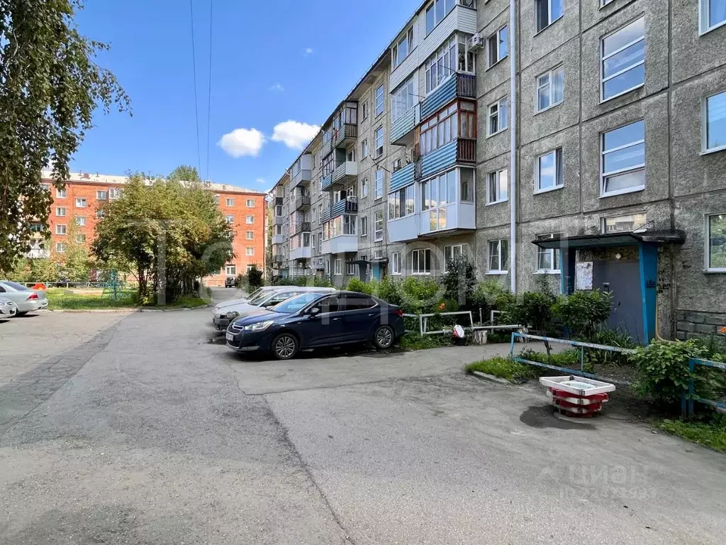 4-к кв. Омская область, Омск Заозерная ул., 11В (58.8 м) - Фото 1