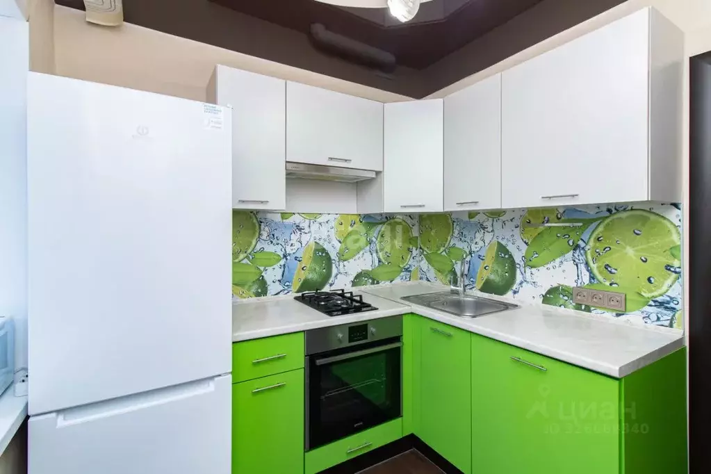 1-к кв. Тюменская область, Тюмень проезд Геологоразведчиков, 33 (28.1 ... - Фото 2