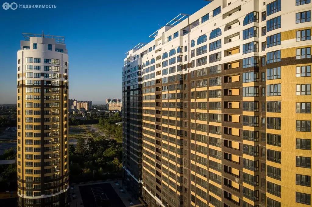 3-комнатная квартира: Краснодар, Старокубанская улица, 124 (93 м) - Фото 0
