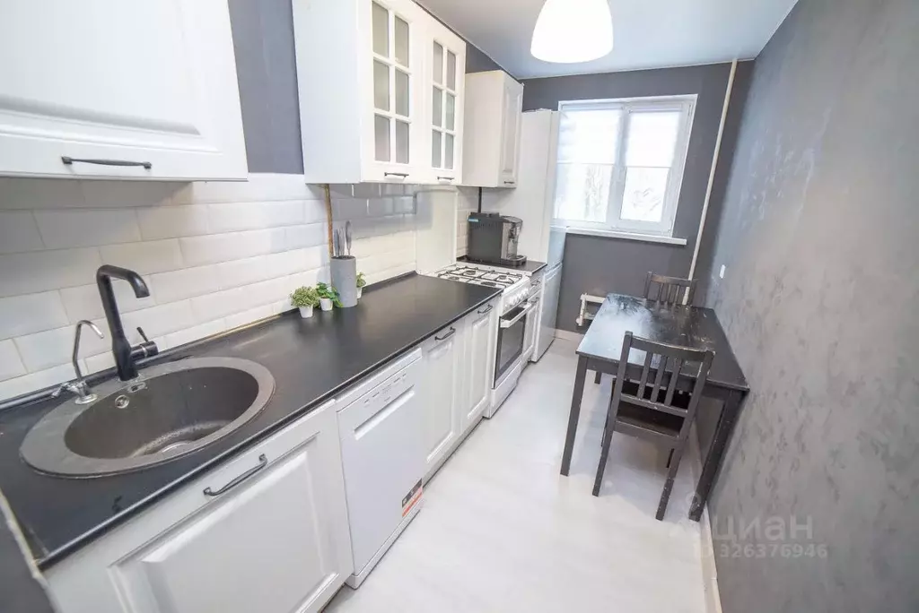 3-к кв. Свердловская область, Екатеринбург ул. Начдива Онуфриева, 34 ... - Фото 2