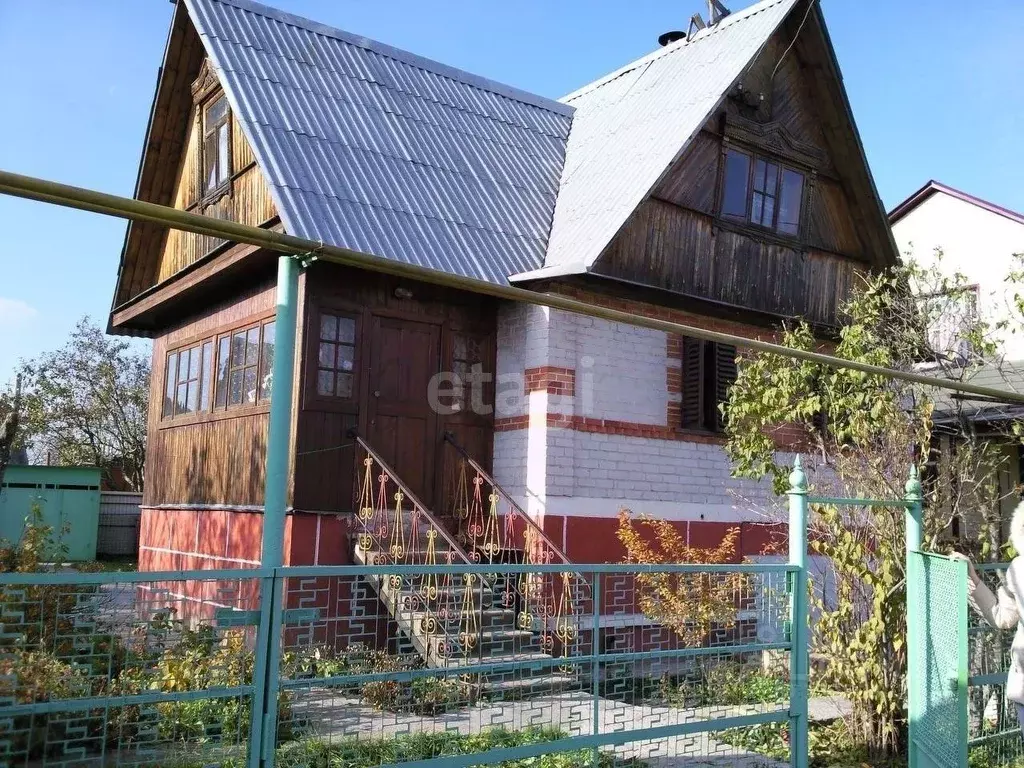 Дом в Липецкая область, Грязинский район, Ярлуковский сельсовет, с. ... - Фото 0