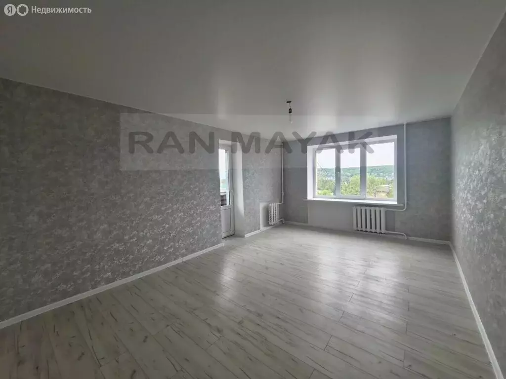 3-комнатная квартира: Майкоп, улица Ленина, 10 (61.1 м) - Фото 2
