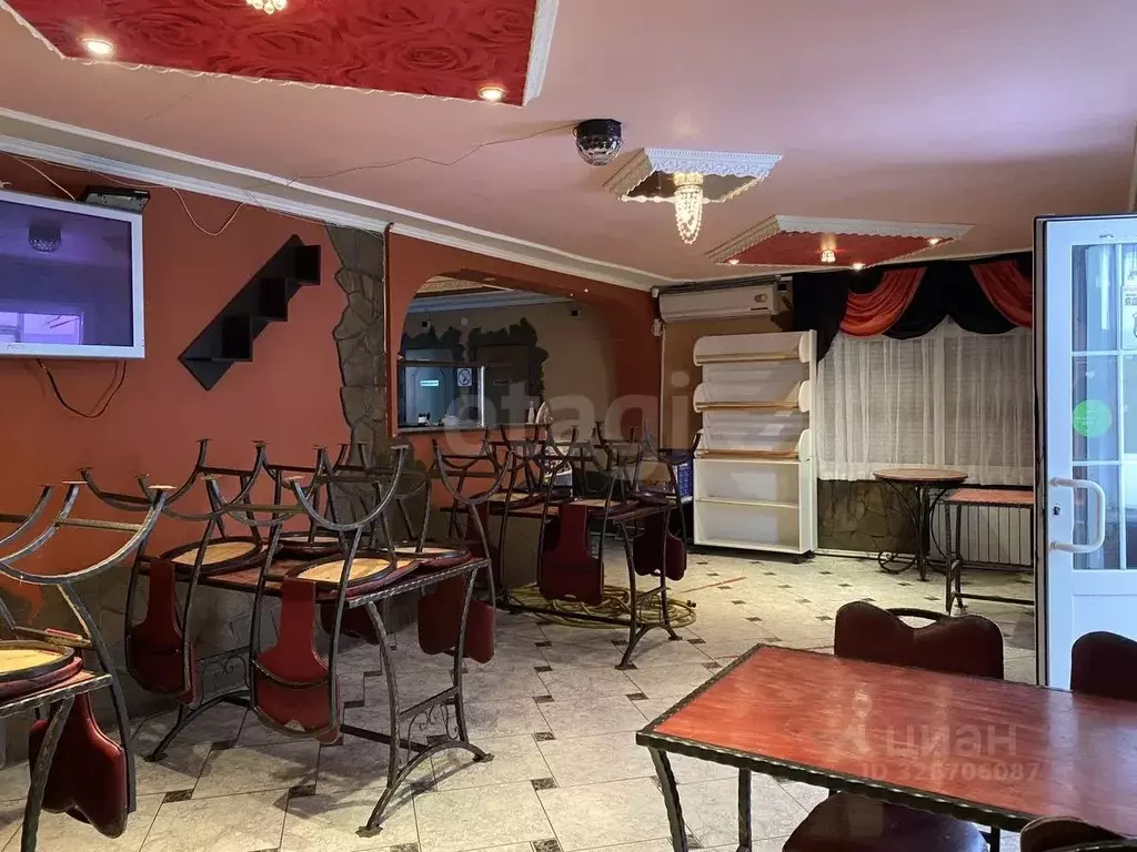 Помещение свободного назначения в Ростовская область, Азов Азовский ... - Фото 2