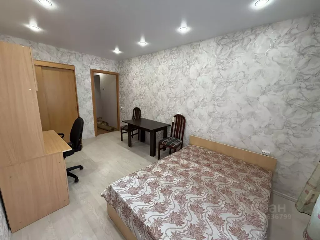 3-к кв. Свердловская область, Екатеринбург ул. Репина, 80 (68.0 м) - Фото 1