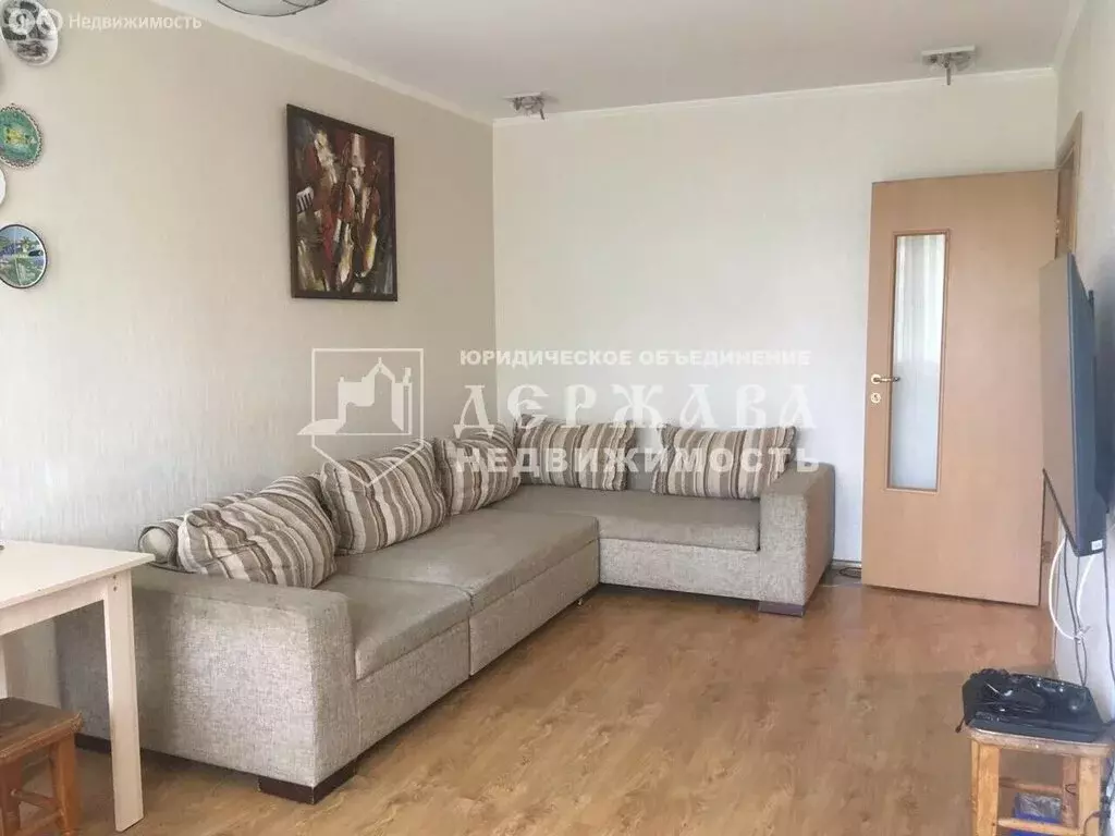 3-комнатная квартира: Кемерово, Спортивная улица, 38 (61 м) - Фото 1