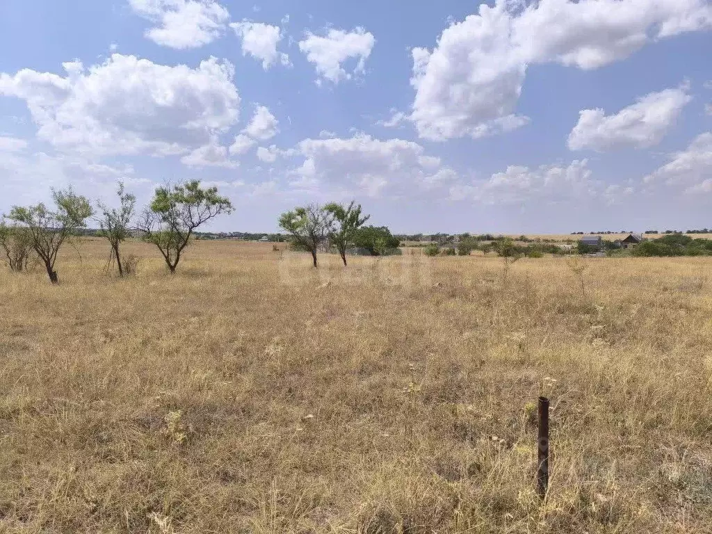Участок в Крым, Симферопольский район, 3-й массив садовые участки ул. ... - Фото 1