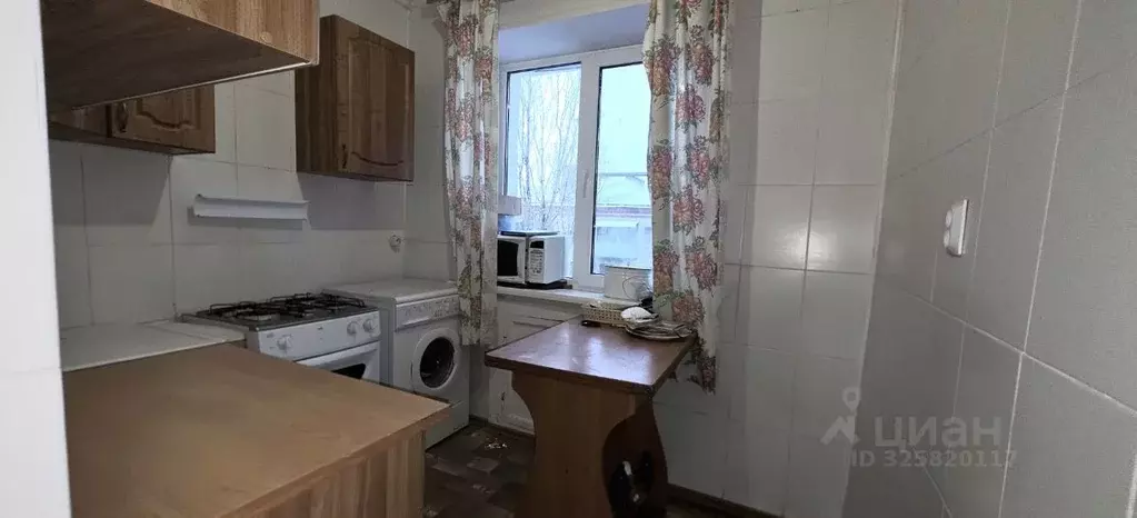 3-к кв. Волгоградская область, Волгоград ул. Поддубного, 31 (61.8 м) - Фото 2