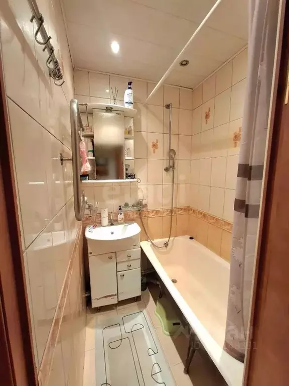 3-к кв. Санкт-Петербург просп. Королева, 9 (64.0 м) - Фото 1