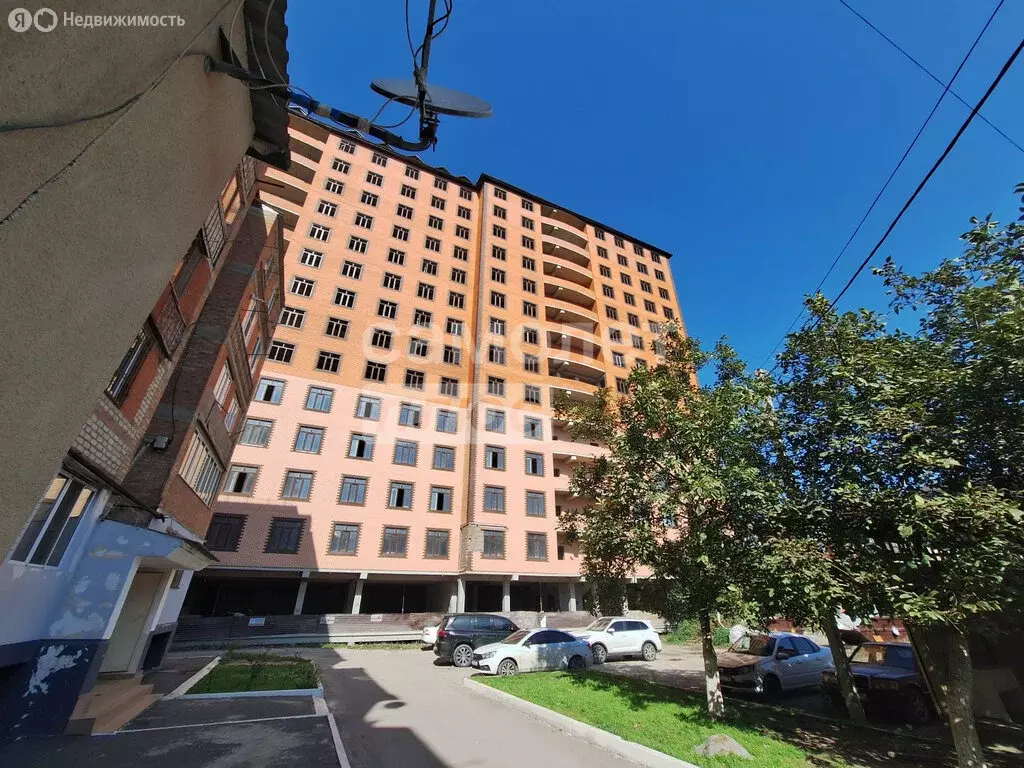 3-комнатная квартира: Хасавюрт, улица Нурадилова, 75 (101 м) - Фото 0