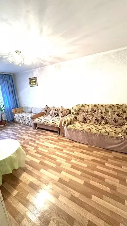 3-к. квартира, 58 м, 1/5 эт. - Фото 0