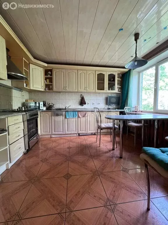 4-комнатная квартира: Ухта, улица Савина, 9 (90.9 м) - Фото 1