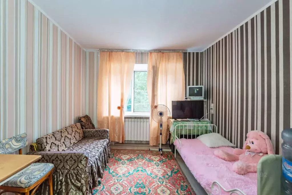 Комната Ростовская область, Ростов-на-Дону Киргизская ул., 10 (14.6 м) - Фото 0