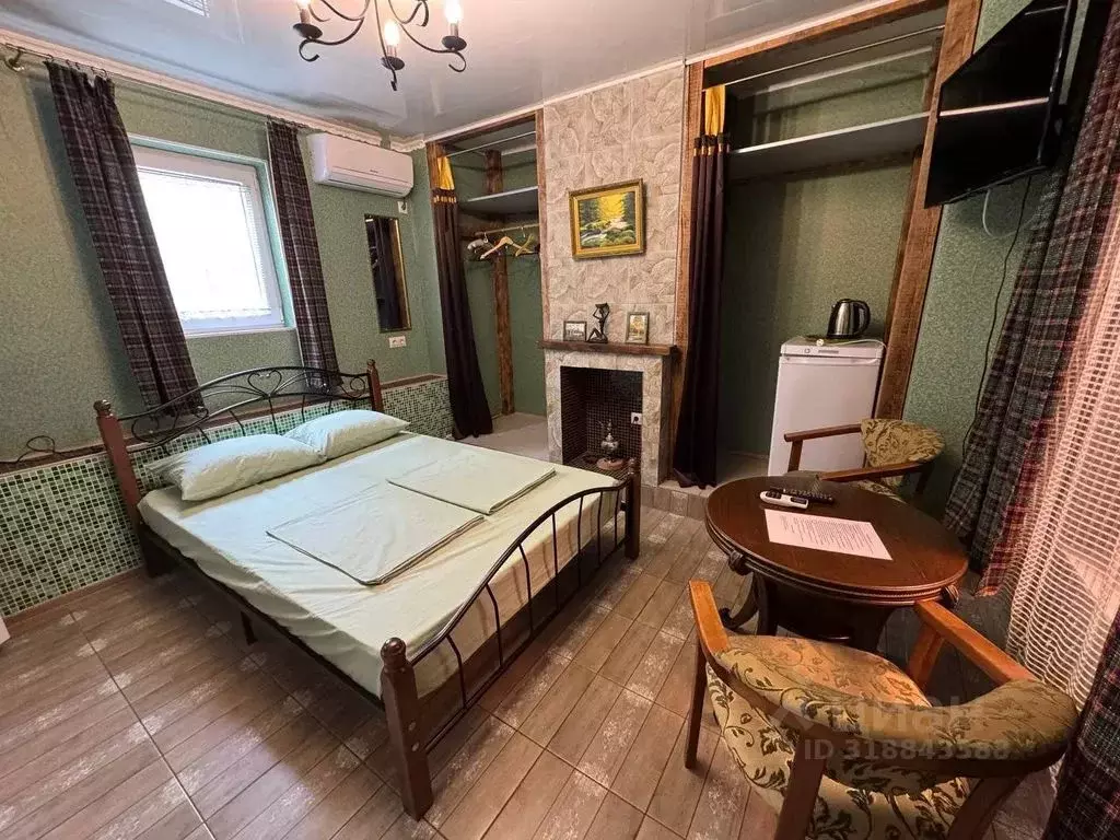 Комната Краснодарский край, Геленджик ул. Красных Партизан, 33А - Фото 0