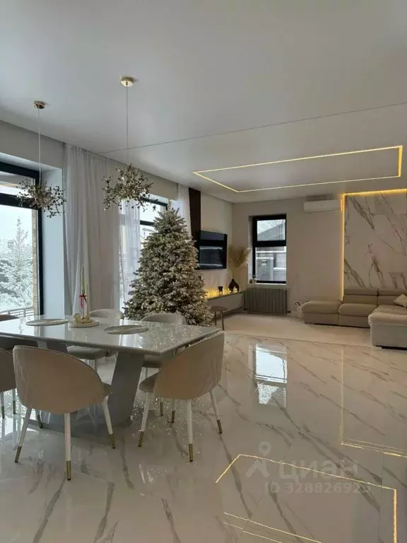 Коттедж в Самарская область, Самара просека 7-я (270 м) - Фото 1