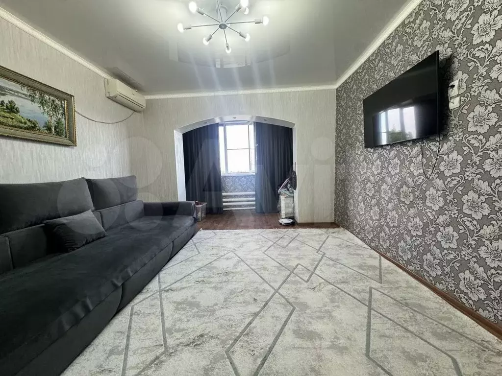 4-к. квартира, 93 м, 1/2 эт. - Фото 0