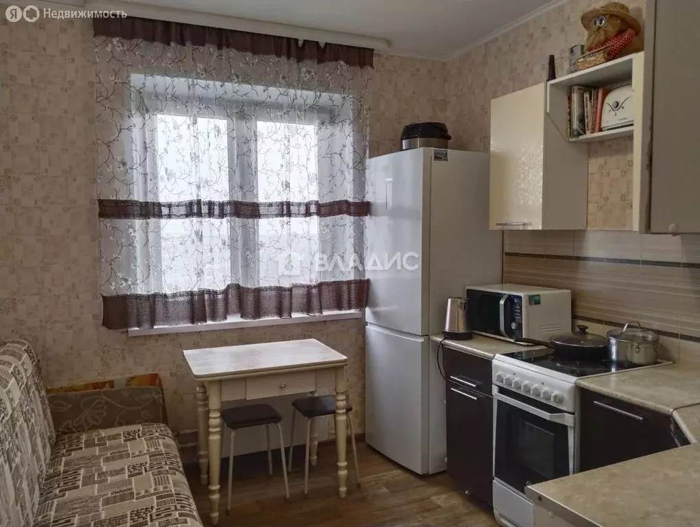 1-комнатная квартира: Тобольск, 4-й микрорайон, 43 (40 м) - Фото 0