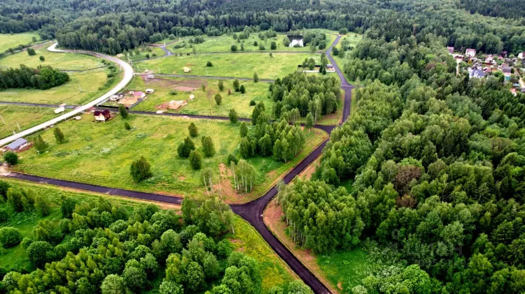 Участок в Московская область, Сергиево-Посадский городской округ, д. ... - Фото 0