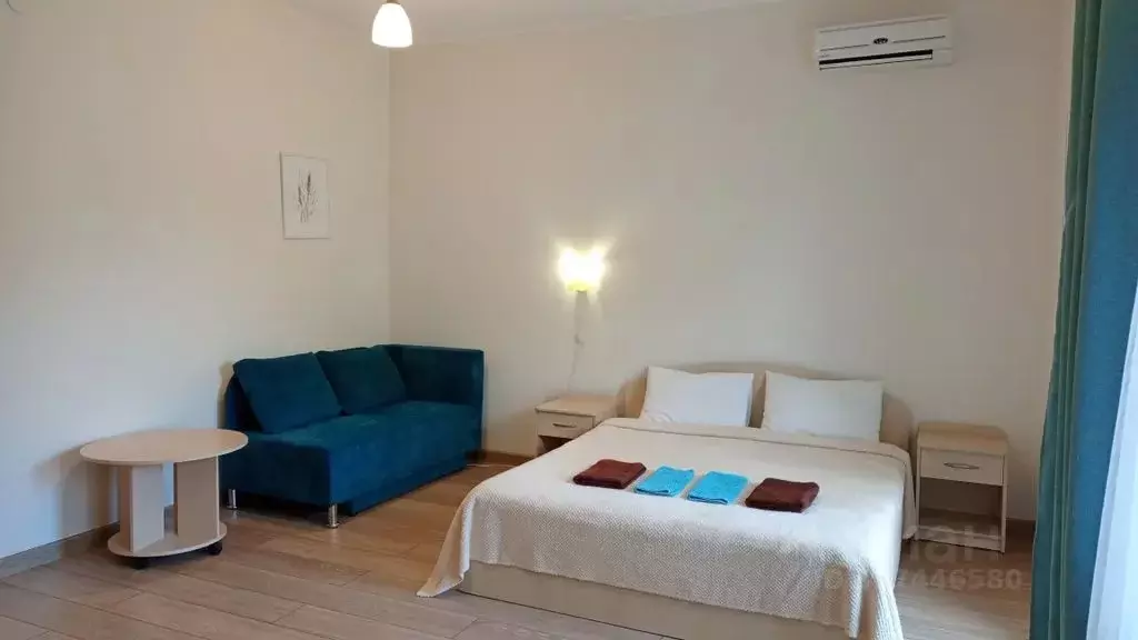 Комната Крым, Ялта муниципальный округ, Отрадное пгт ул. Лазурная, 8 - Фото 1