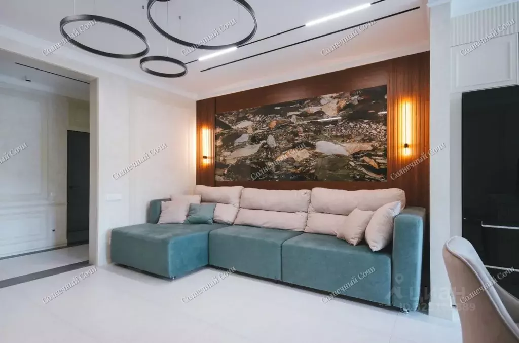 3-к кв. Краснодарский край, Сочи Гагарина мкр, ул. Красноармейская, 24 ... - Фото 1