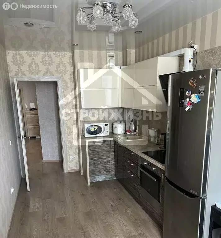 1-комнатная квартира: Екатеринбург, улица Барвинка, 47 (50 м) - Фото 1