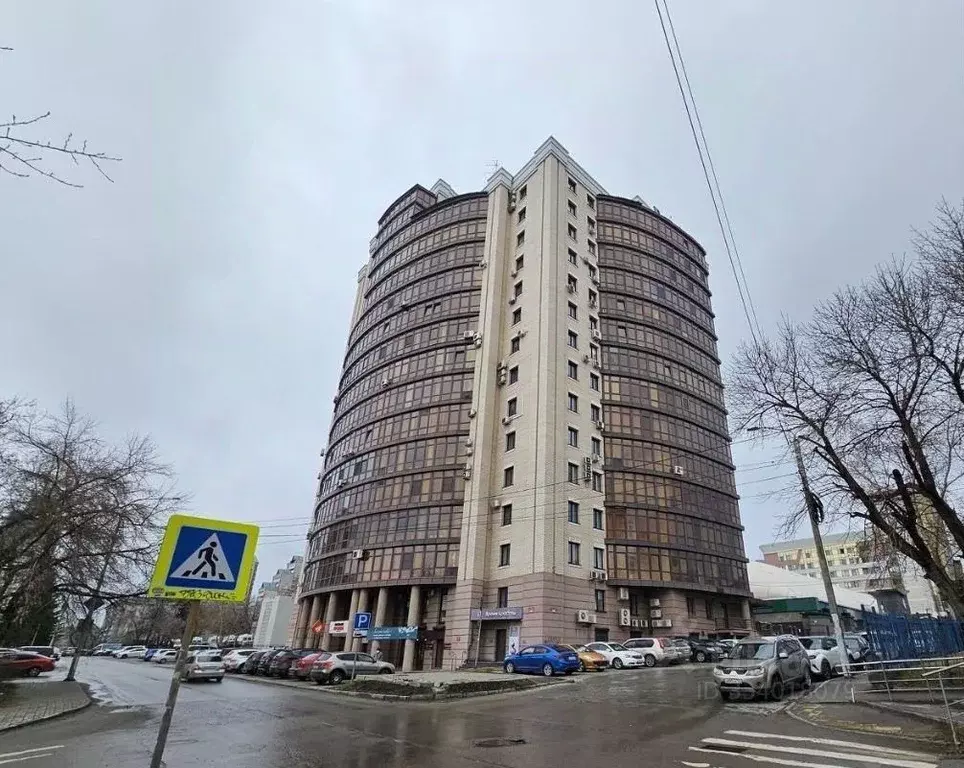 4-к кв. Алтайский край, Барнаул ул. Папанинцев, 102/31 (179.0 м) - Фото 1
