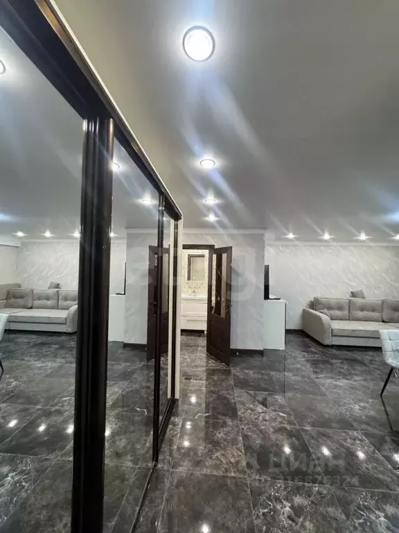 2-к кв. Ставропольский край, Кисловодск Украинская ул. (61.3 м) - Фото 1