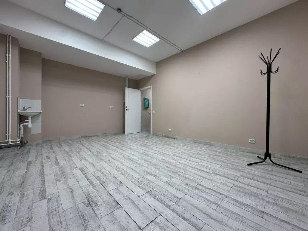 Помещение свободного назначения в Санкт-Петербург Витебский просп., ... - Фото 2