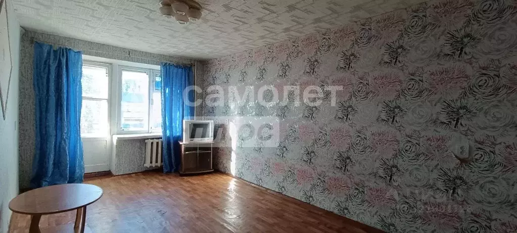 2-к кв. Оренбургская область, Бузулук 2-й мкр, 33 (44.1 м) - Фото 1