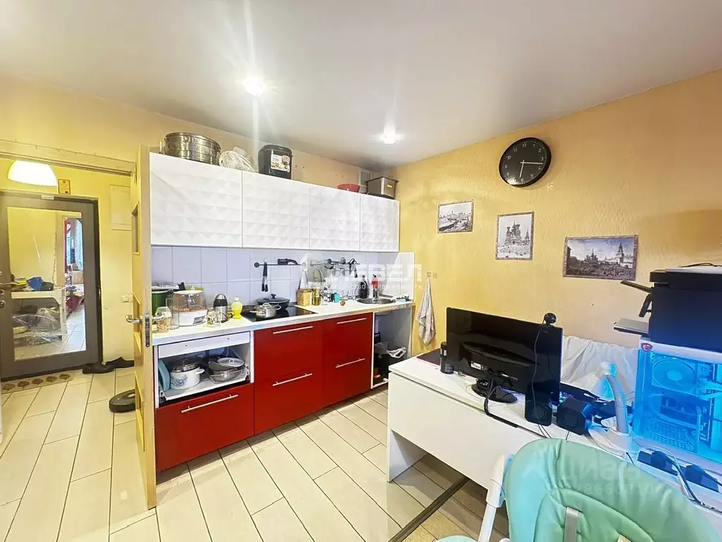 3-к кв. Московская область, Химки ул. Новозаводская, 12 (84.2 м) - Фото 2