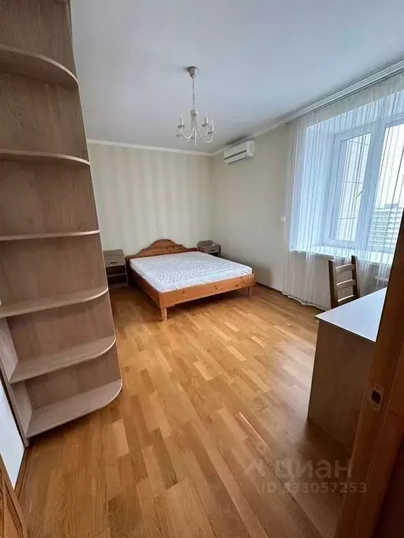 3-к кв. Татарстан, Казань ул. Павлюхина (75.0 м) - Фото 2
