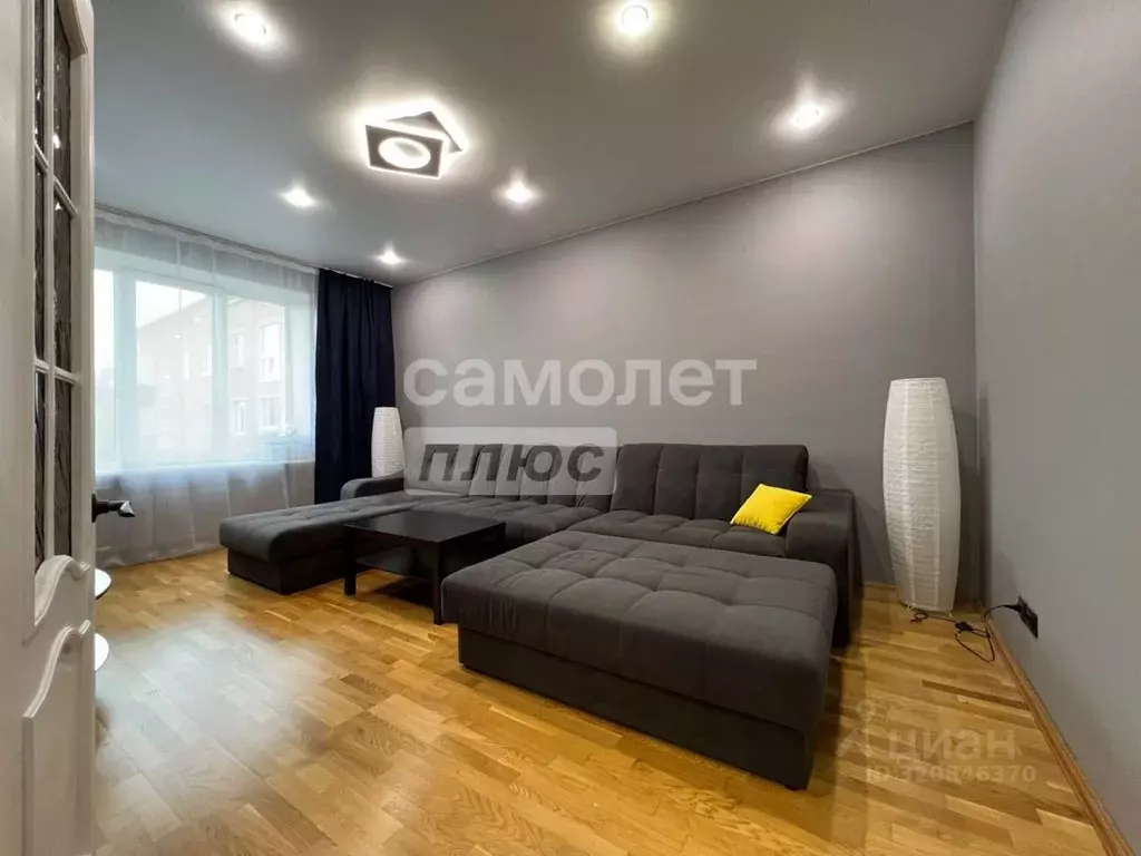 3-к кв. Челябинская область, Миасс просп. Макеева, 1 (73.9 м) - Фото 1
