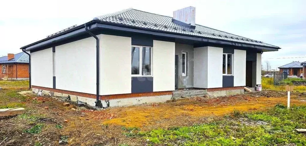 Дом в Татарстан, Лаишевский район, Егорьевское с/пос, д. Кзыл-Иль  ... - Фото 1