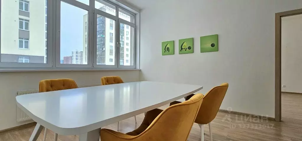 Помещение свободного назначения в Свердловская область, Екатеринбург ... - Фото 1