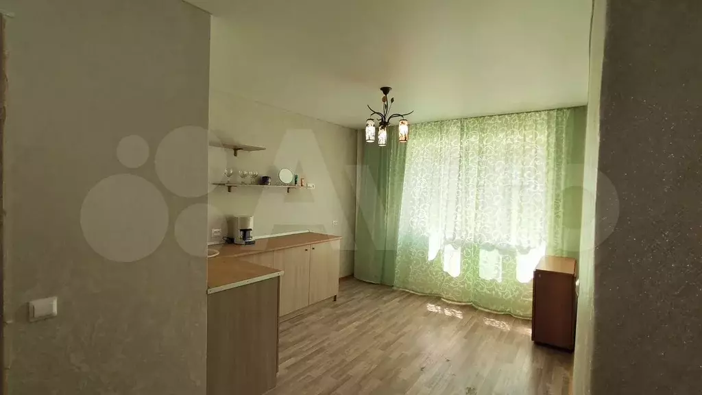 Комната 18 м в 1-к., 2/5 эт. - Фото 0