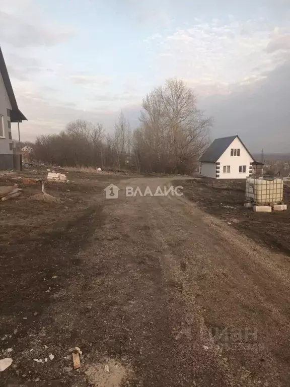 Дом в Пензенская область, Бессоновский район, с. Ухтинка Зеленая ул. ... - Фото 1