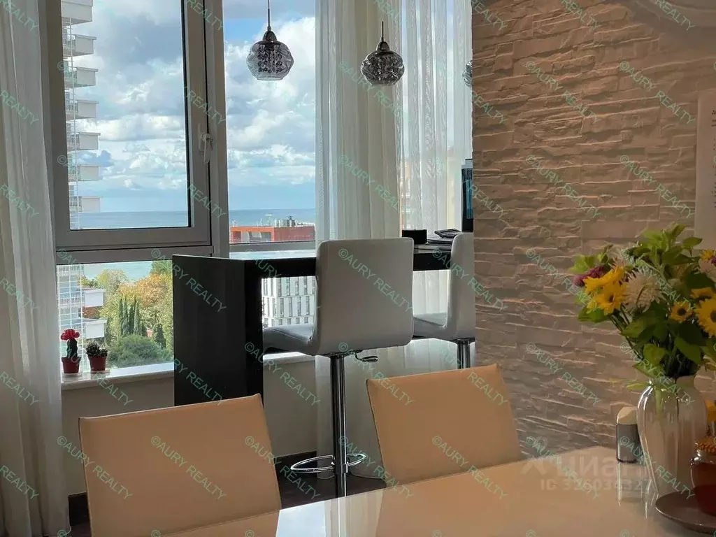 3-к кв. Краснодарский край, Сочи Светлана мкр, ул. Гагринская, 10 ... - Фото 1